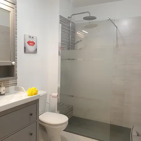 Casa Di U Sole * Santa-Maria-Poggio (Corsica)